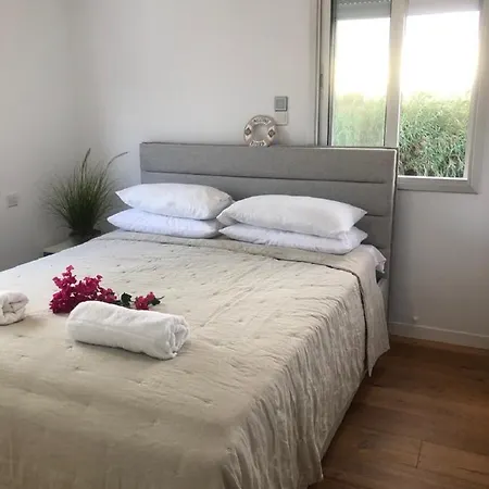 Afrodite Villa *